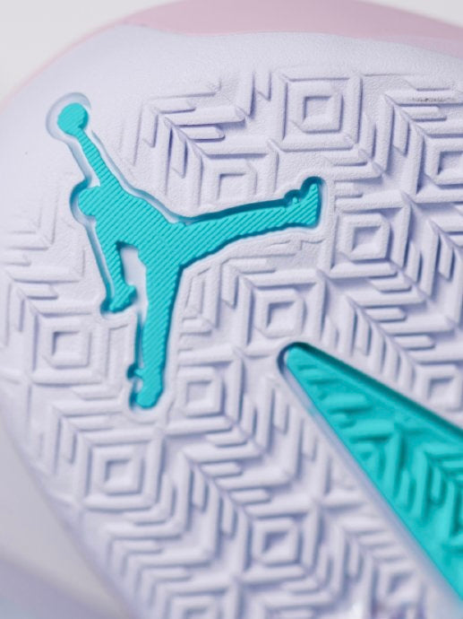 Air Jordan 40 Guo Ailun