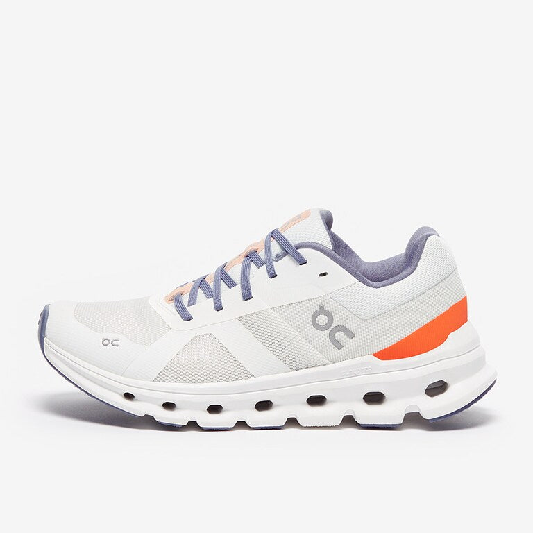 WMNs On Running Cloudrunner 2 Undyed White Flame