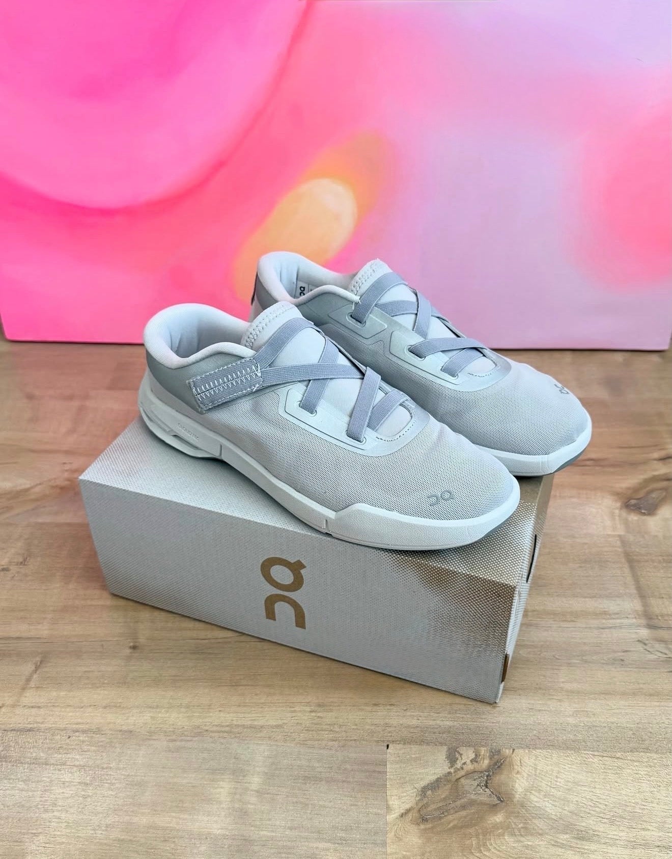 On Running Cloudnova Moon Zendaya Wolf Alloy