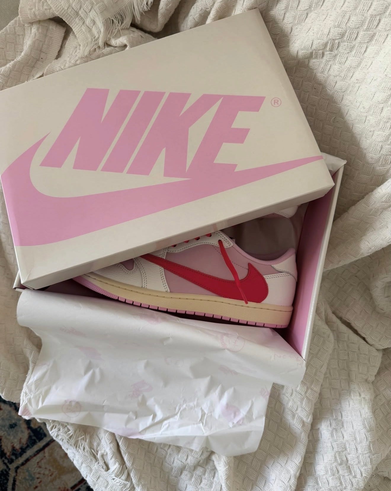 Air Jordan 1 Retro Low OG SP Travis Scott Sail Tropical Pink