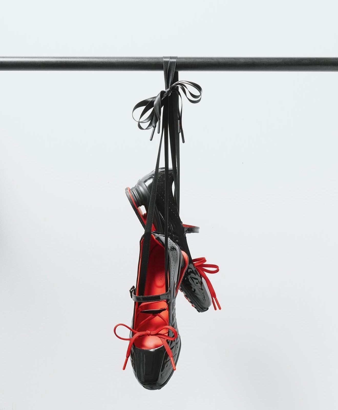 WMNs Shox Z Calistra LABELHOOD