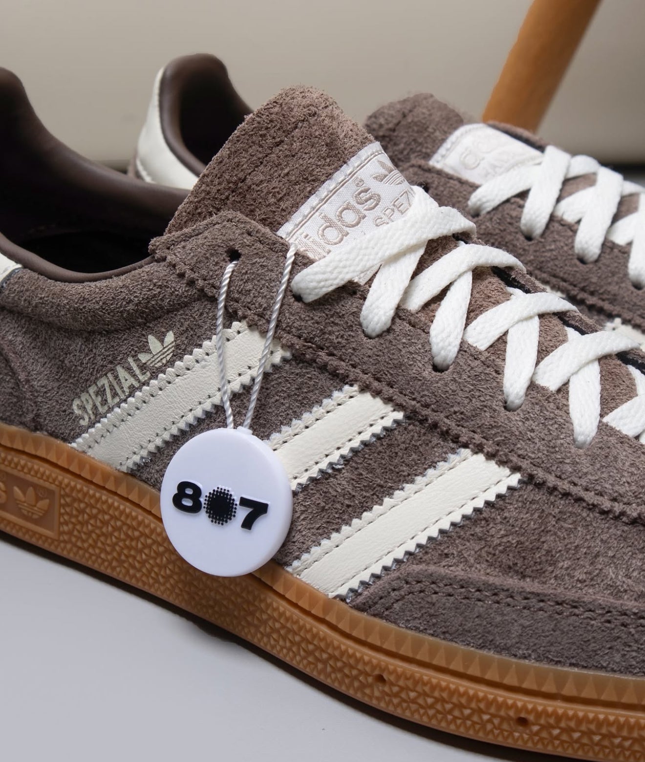 Handball Spezial Earth Strata Gum