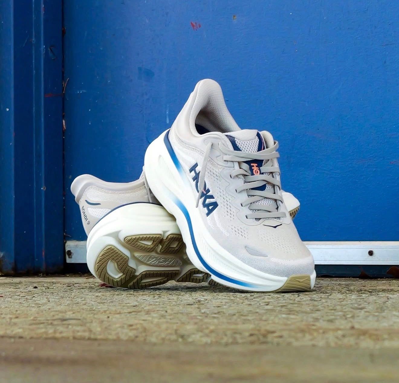 Hoka One One Bondi 9 Stucco Grout