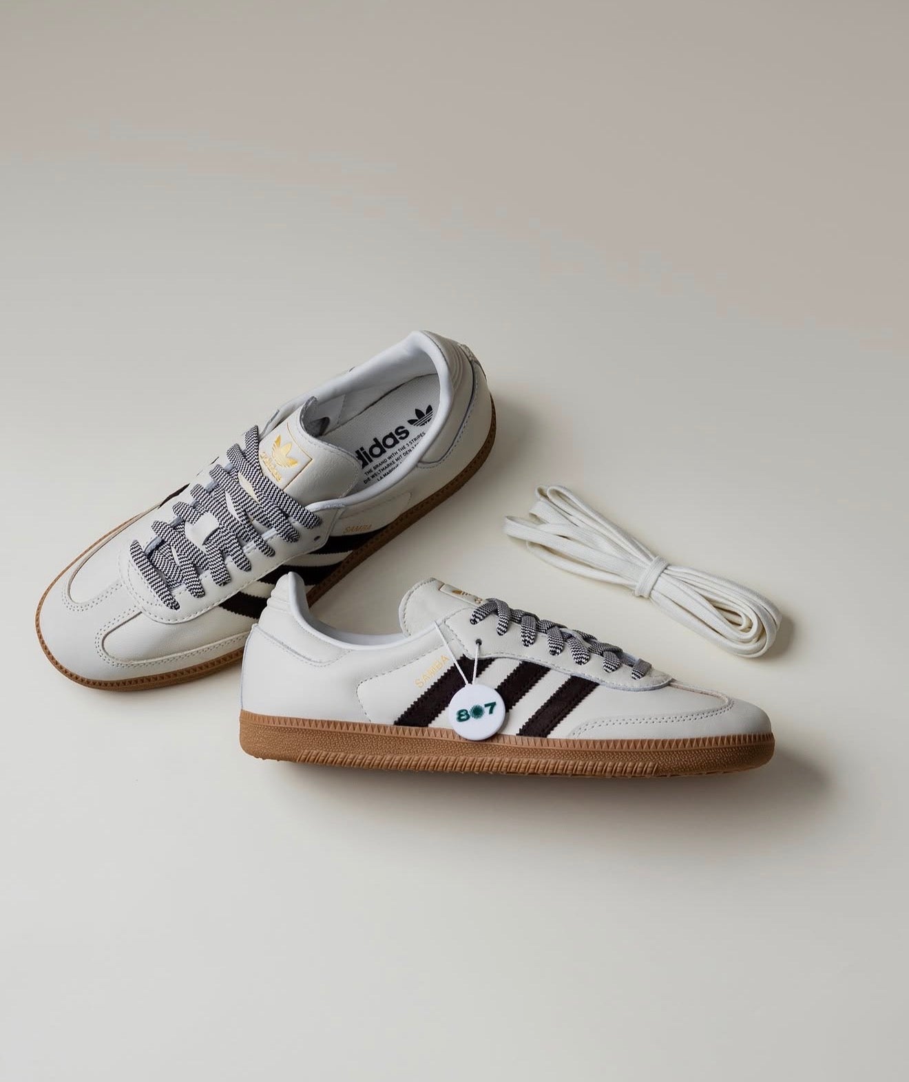 Samba Off White Dark Blue