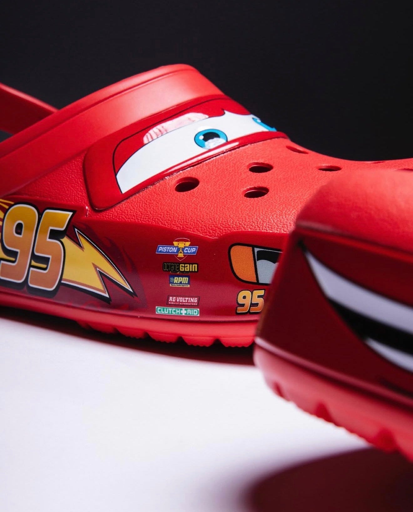 Cars x Crocs Classic Clog Lighting McQueen