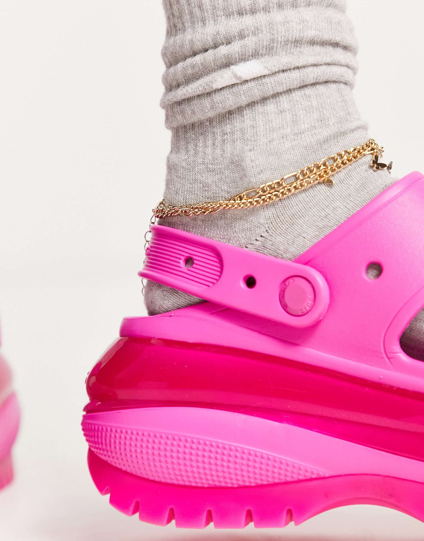 WMNs Crocs Mega Crush Sandal Pink