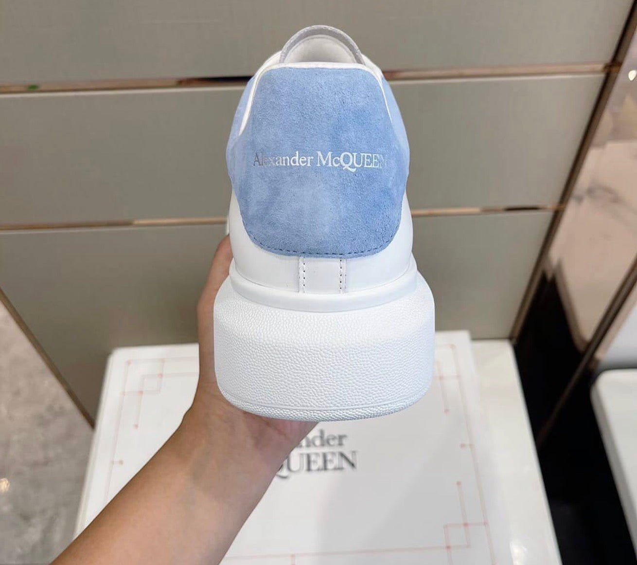 Alexander McQueen Oversized White/Blue