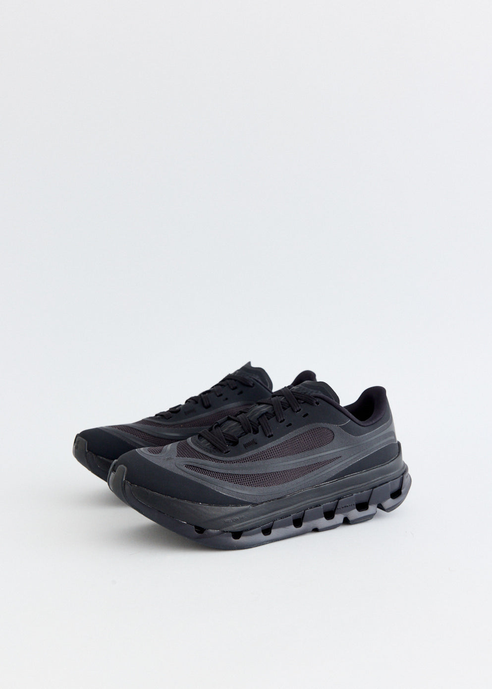 On Running Cloudflow 5 AD IKON Black Magnet