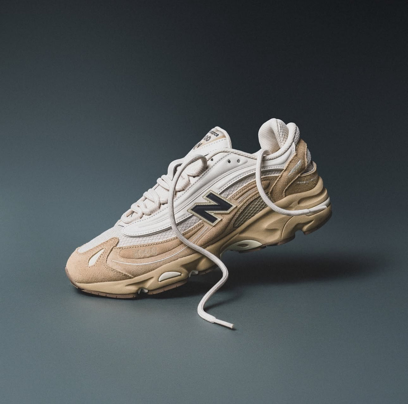 NB Balance 1000 Incense Black