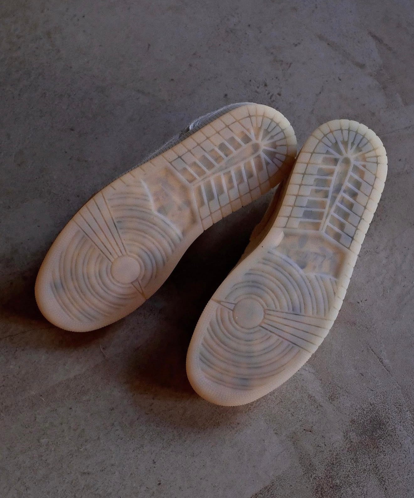 Air Jordan 1 Retro Low OG Chris Paul