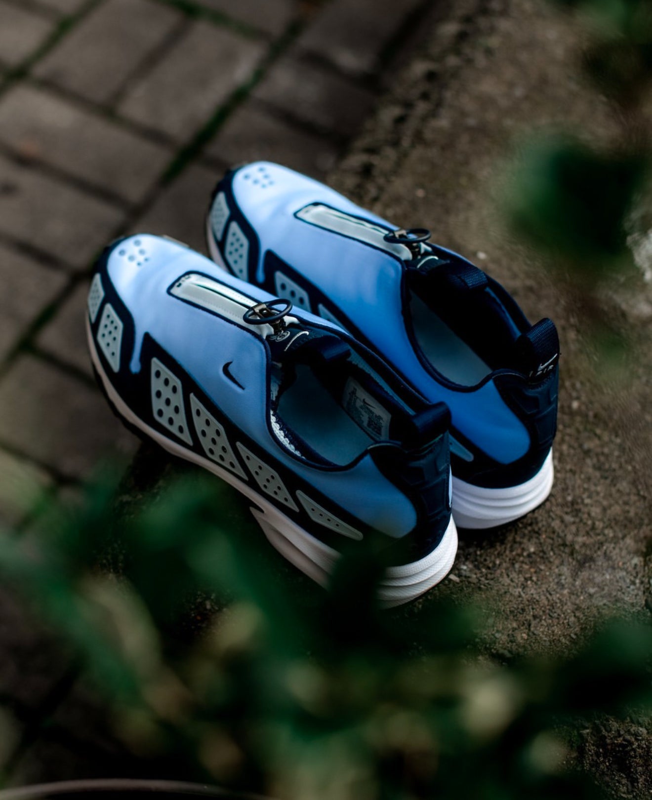 Airmax SNDR Blue Ice