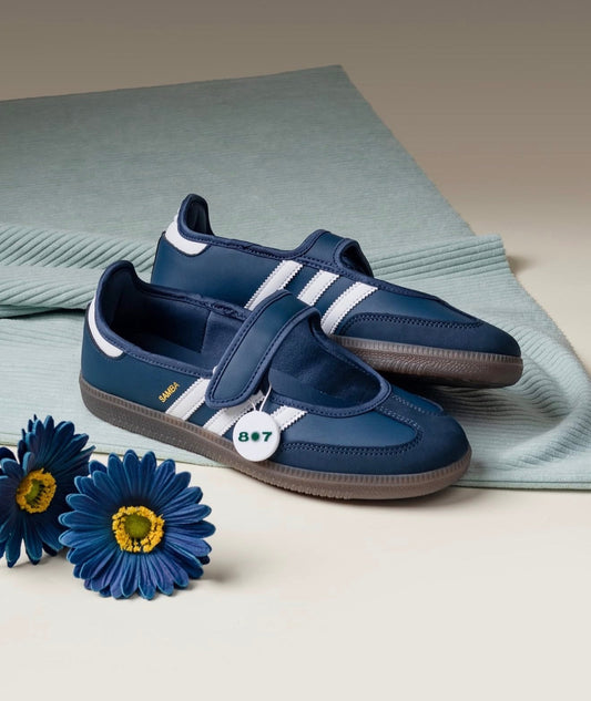 WMNs Samba Jane Crew Navy White