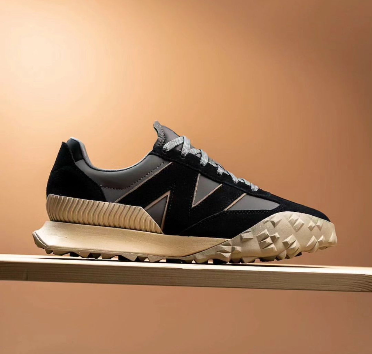 New Balance XC 72 Black Castlerock