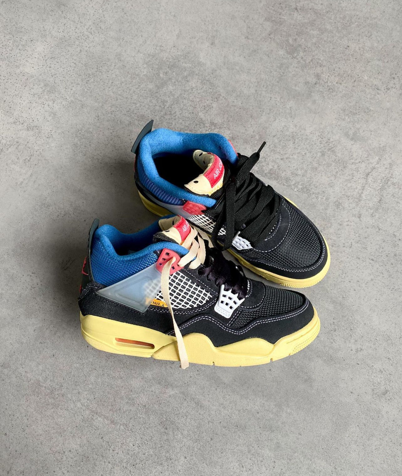 Air Jordan 4 Union Off Noir