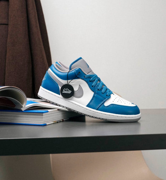 Air Jordan 1 Low True Blue