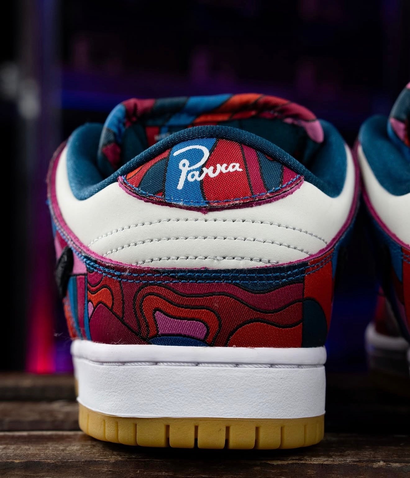 WMNs Sb Dunk Low Pro Parra Abstract Art