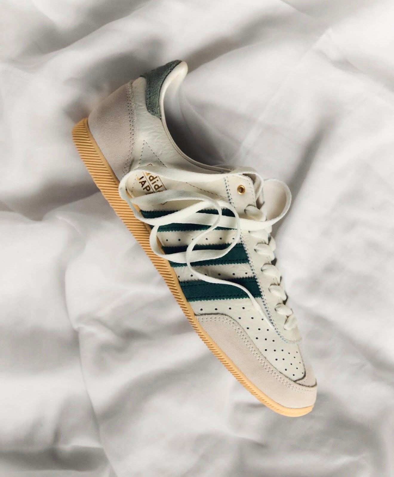 Japan Off White Collegiate Green Orange Tint