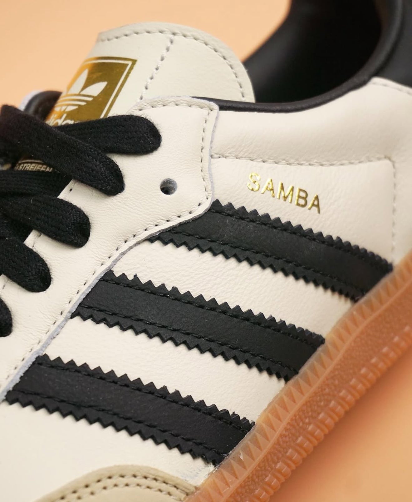 WMNs Samba Cream White Sand Strata