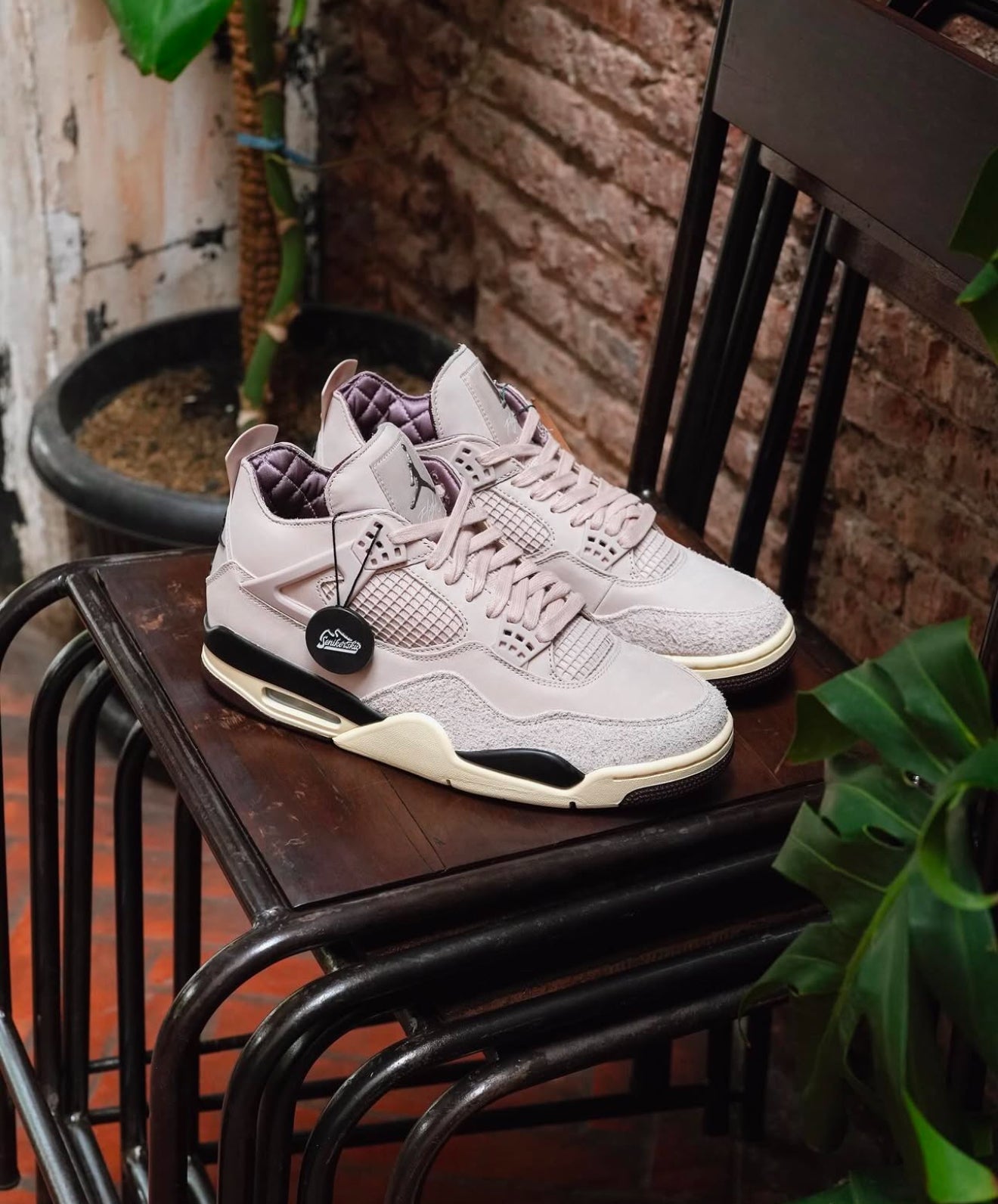 Jordan 4 Retro OG SP A Ma Maniére While You Were Sleeping