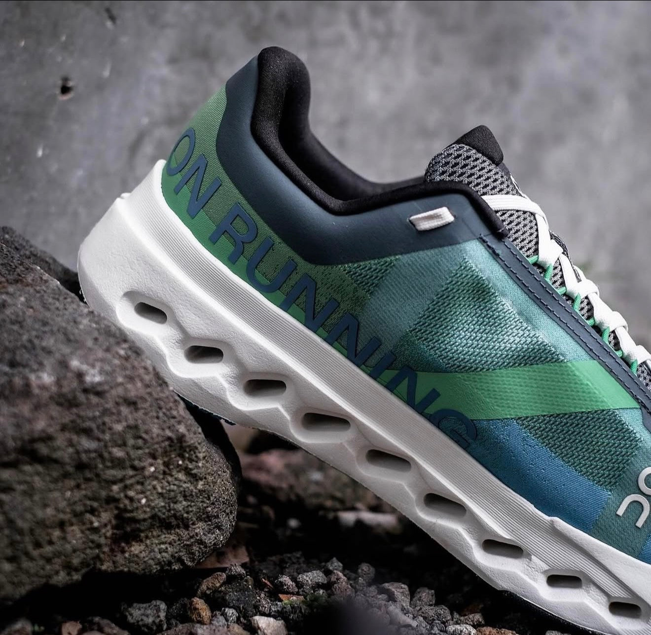 On Running Cloudsurfer Next Honeydew Ivory