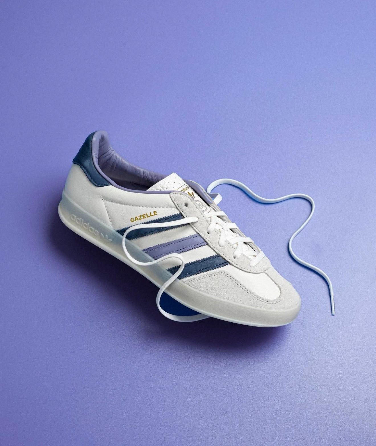 Gazelle Indoor White Preloved Ink
