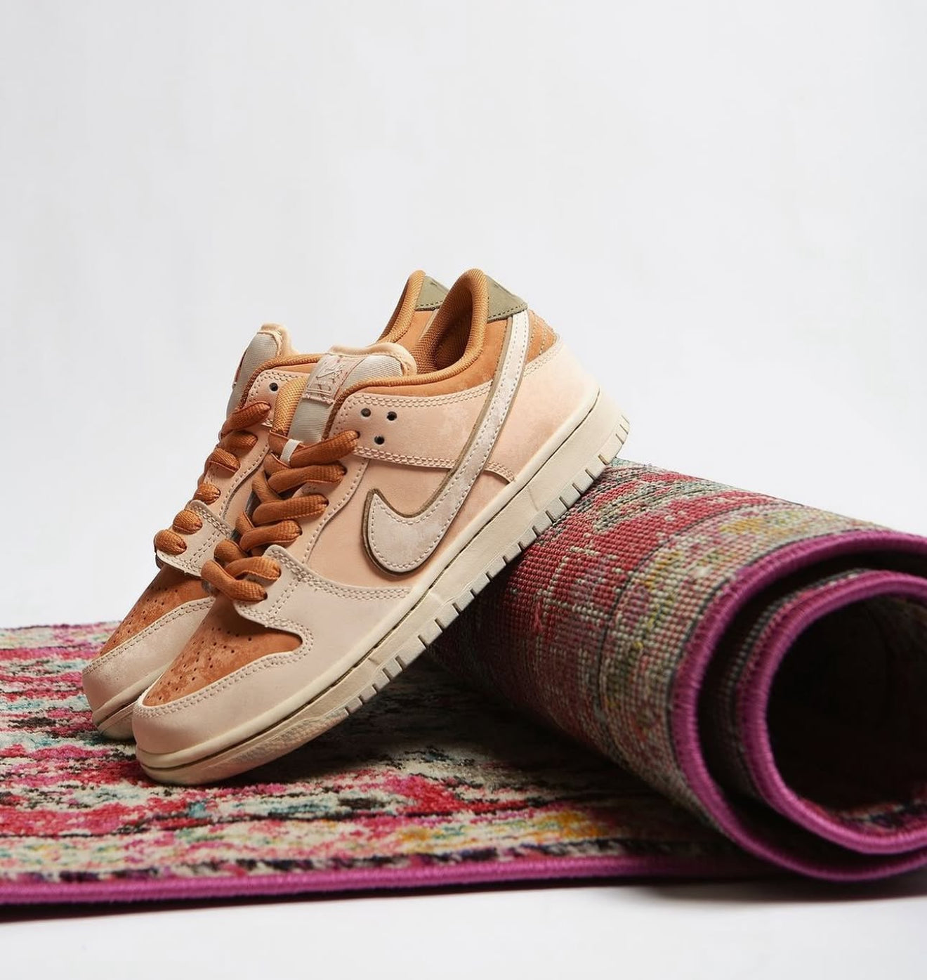 Dunk Low Trocadero Gardens