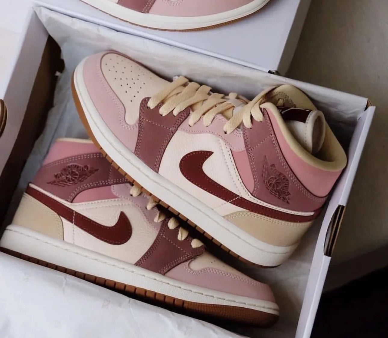WMNs Air Jordan 1 Mid Dark Pony Smoky Mauve