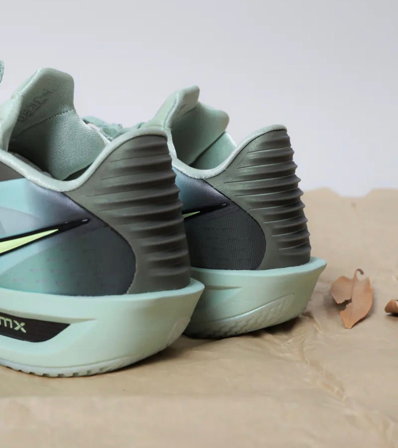 Air Zoom GT Cut 3 Turbo Honeydew Barely Volt