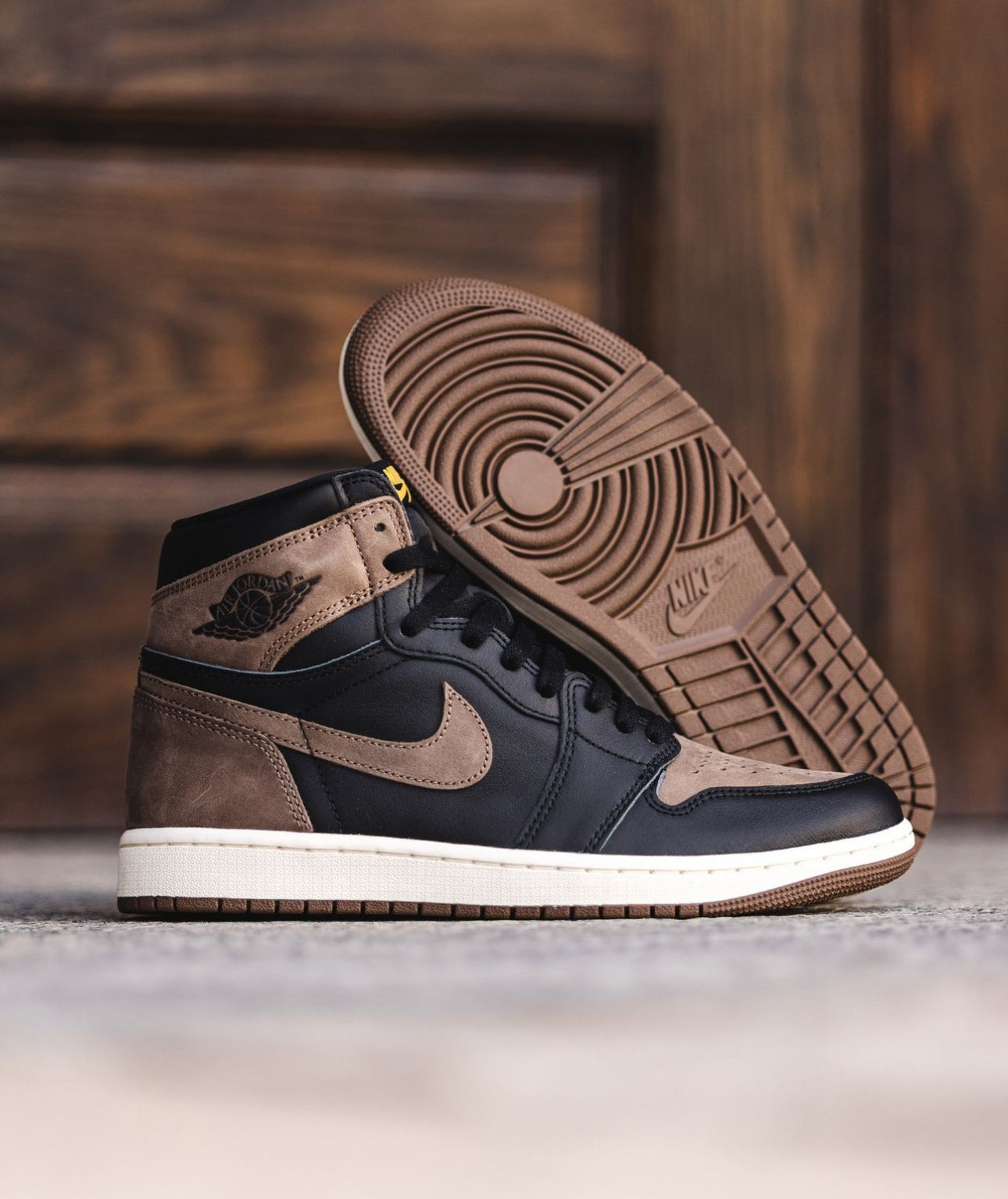 Air Jordan 1 High Palomino ( Suede )