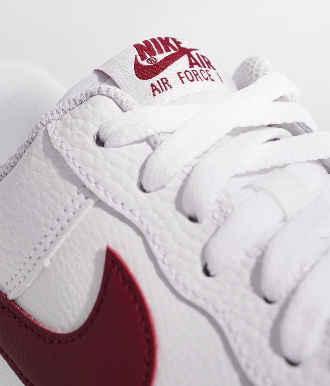 Airforce 1 07 Low White Team Red