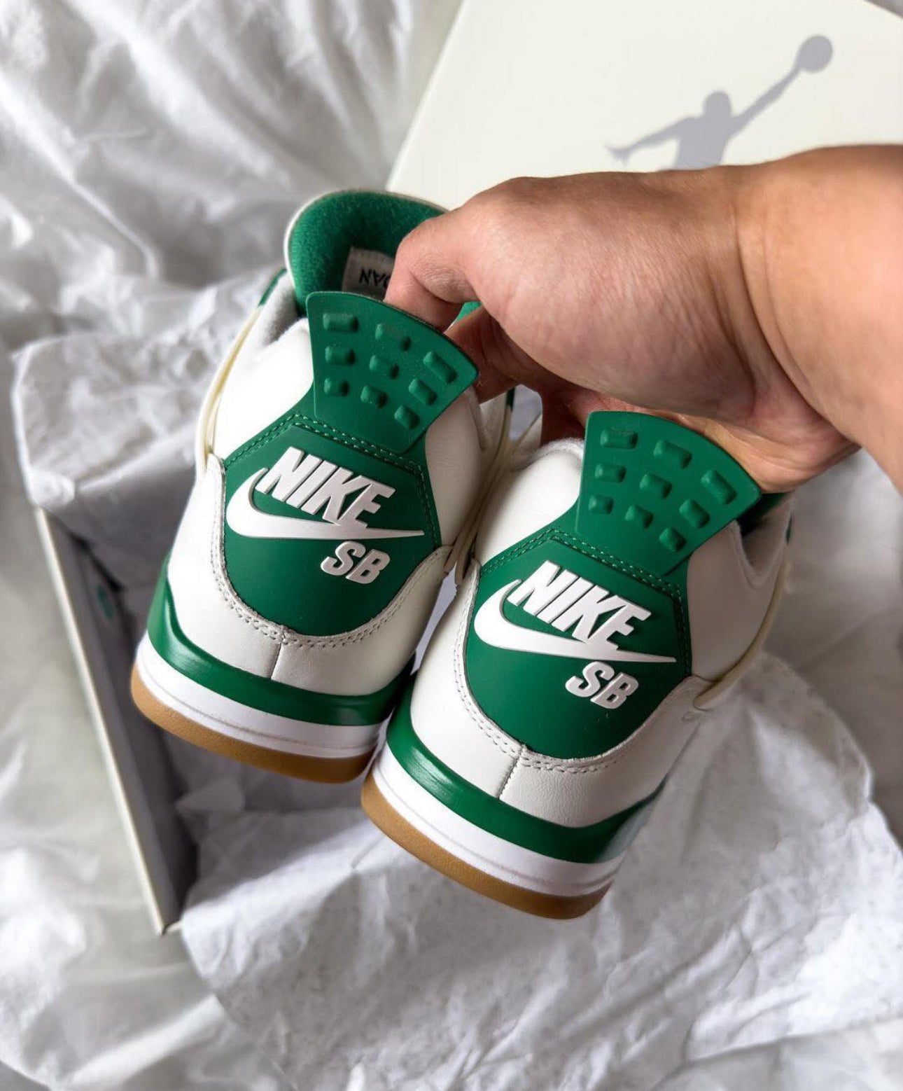 SB Air Jordan 4 Pine Green