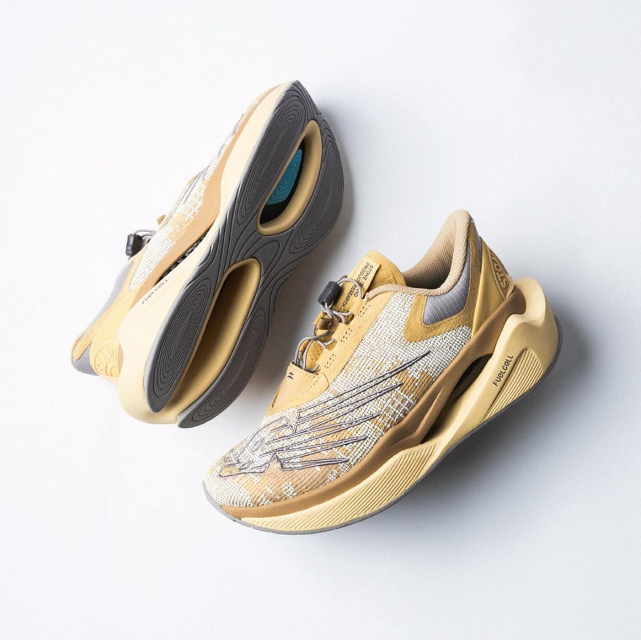NB Balance Tokyo Design x Stone Island FuelCell C1