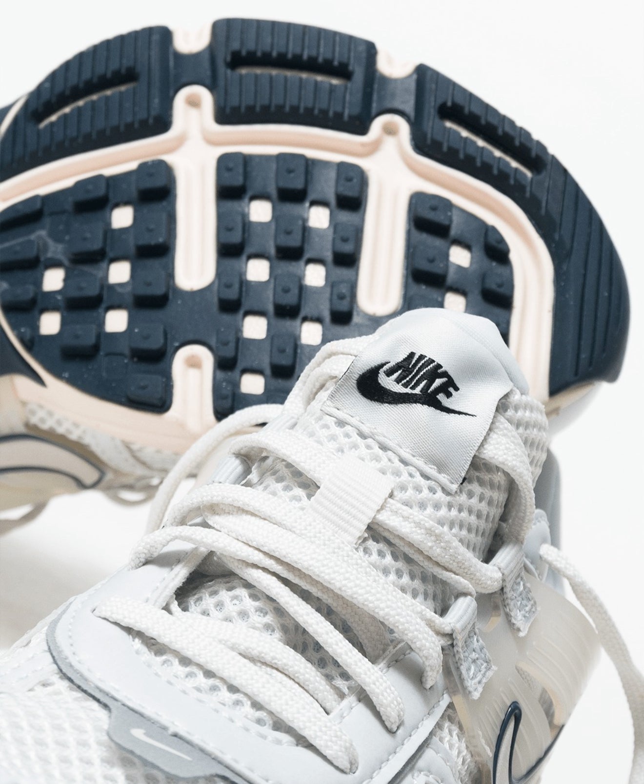 V2K White Midnight Navy