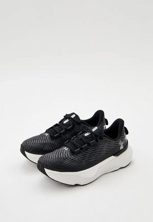 Underarmour Infinite Pro 6 Black White