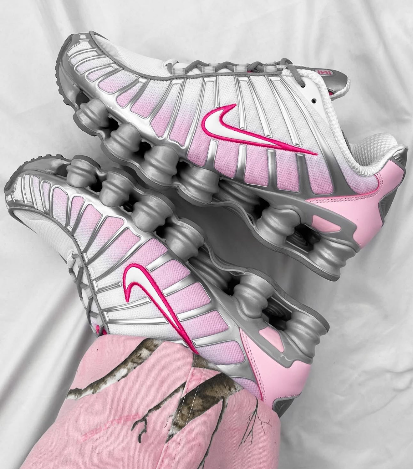 WMNs Shox TL Metallic Pink