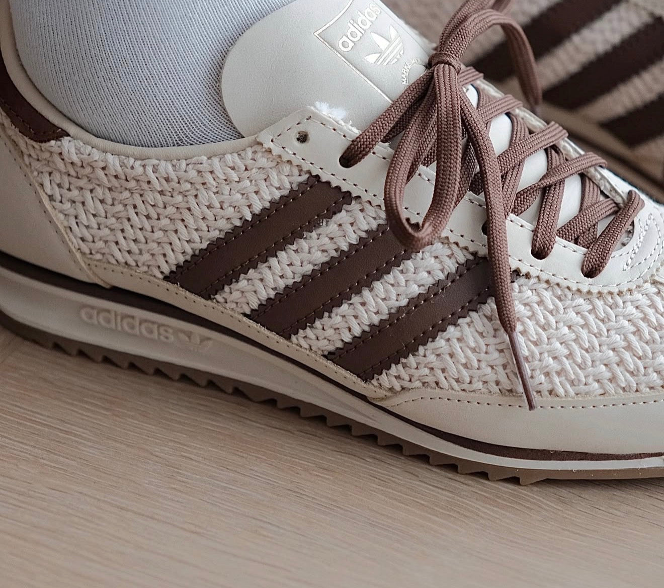 WMNs SL 72 OG Sand Strata Preloved Brown Cream White