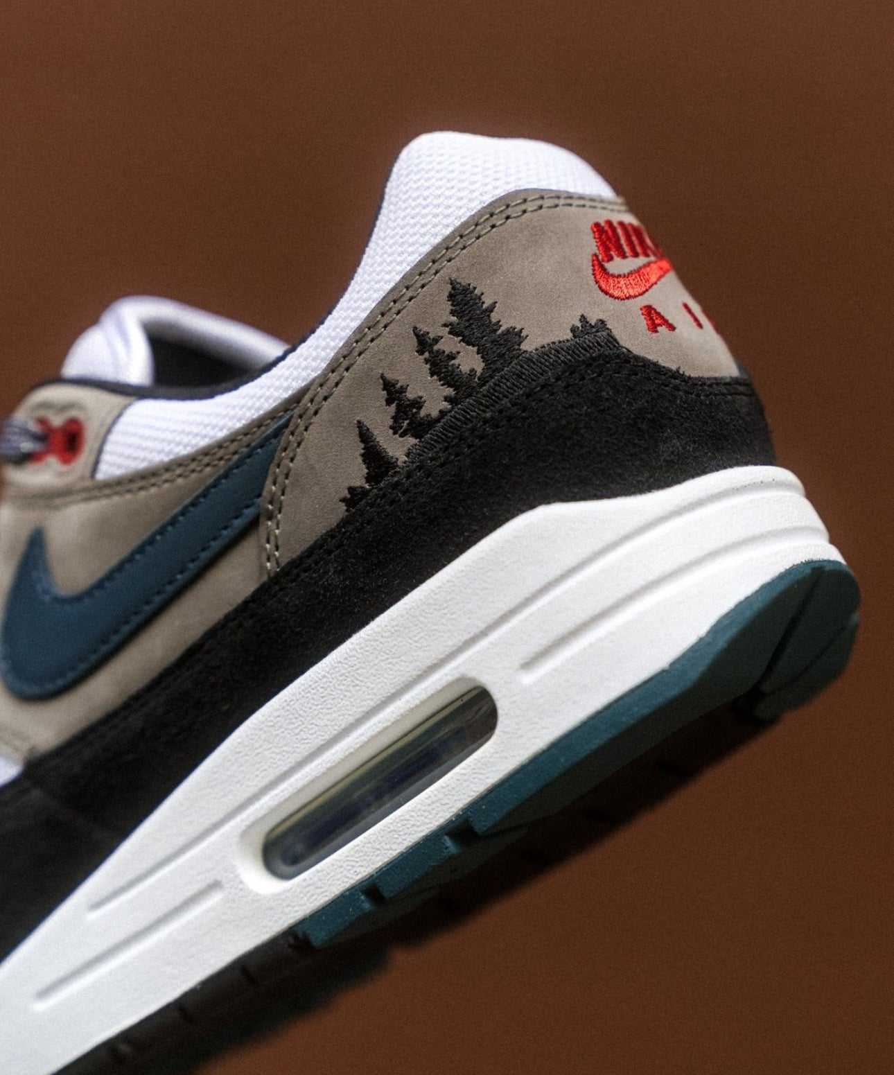 Airmax 1 PRM  Escape Treeline