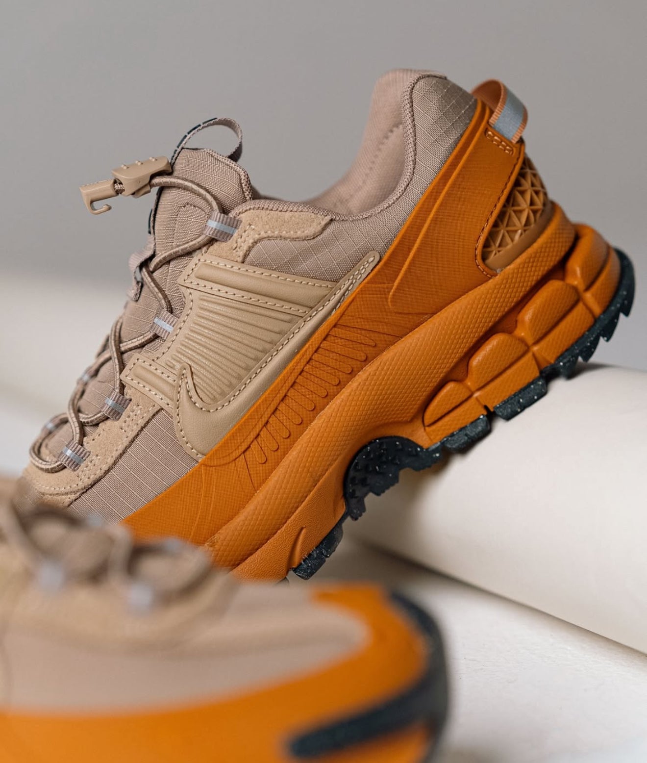 Zoom Vomero Roam Flax