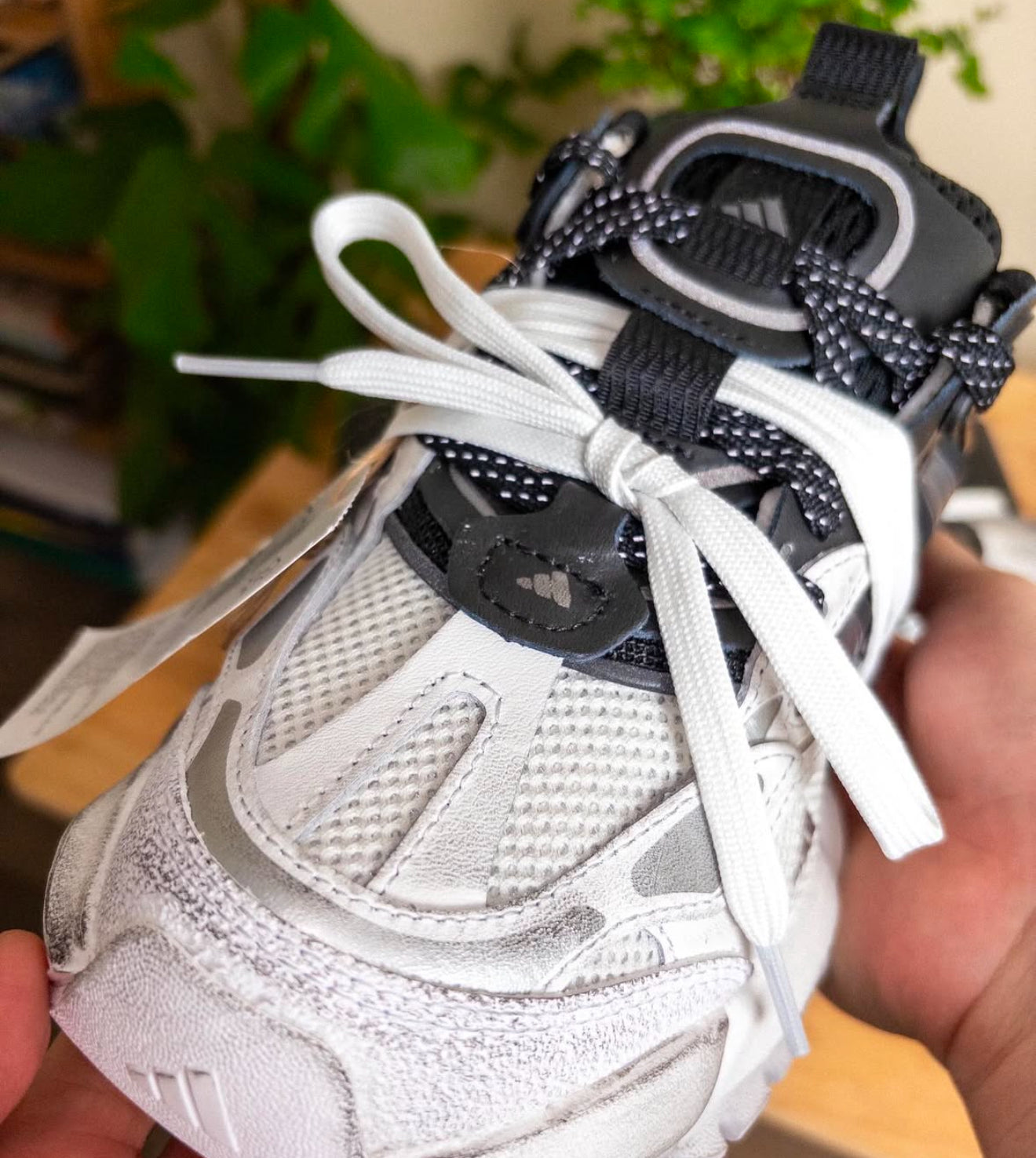 XLG Runner Deluxe White Black