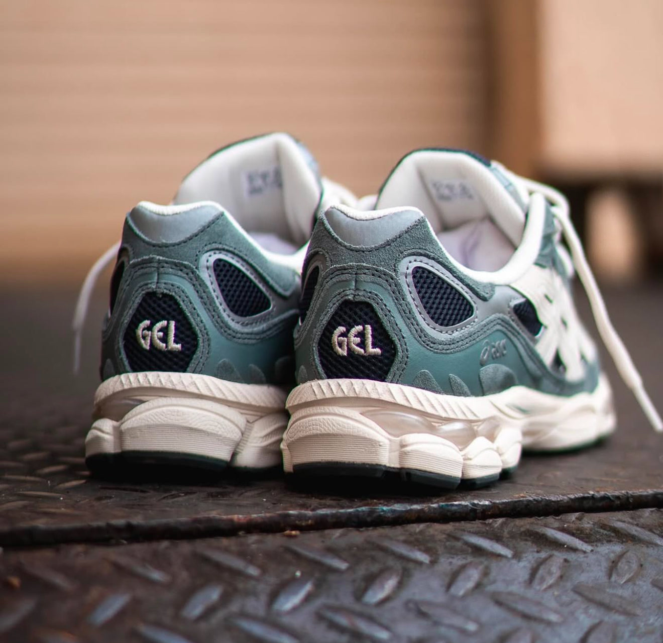 Gel NYC Graphite Grey Smoke Grey