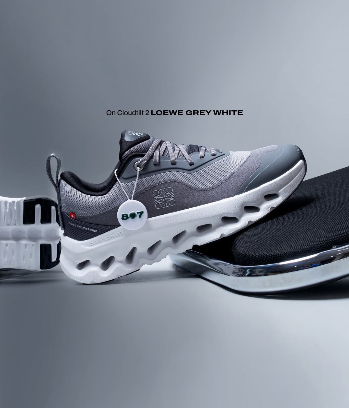 On Running Cloudtilt 2 LOEWE Grey White