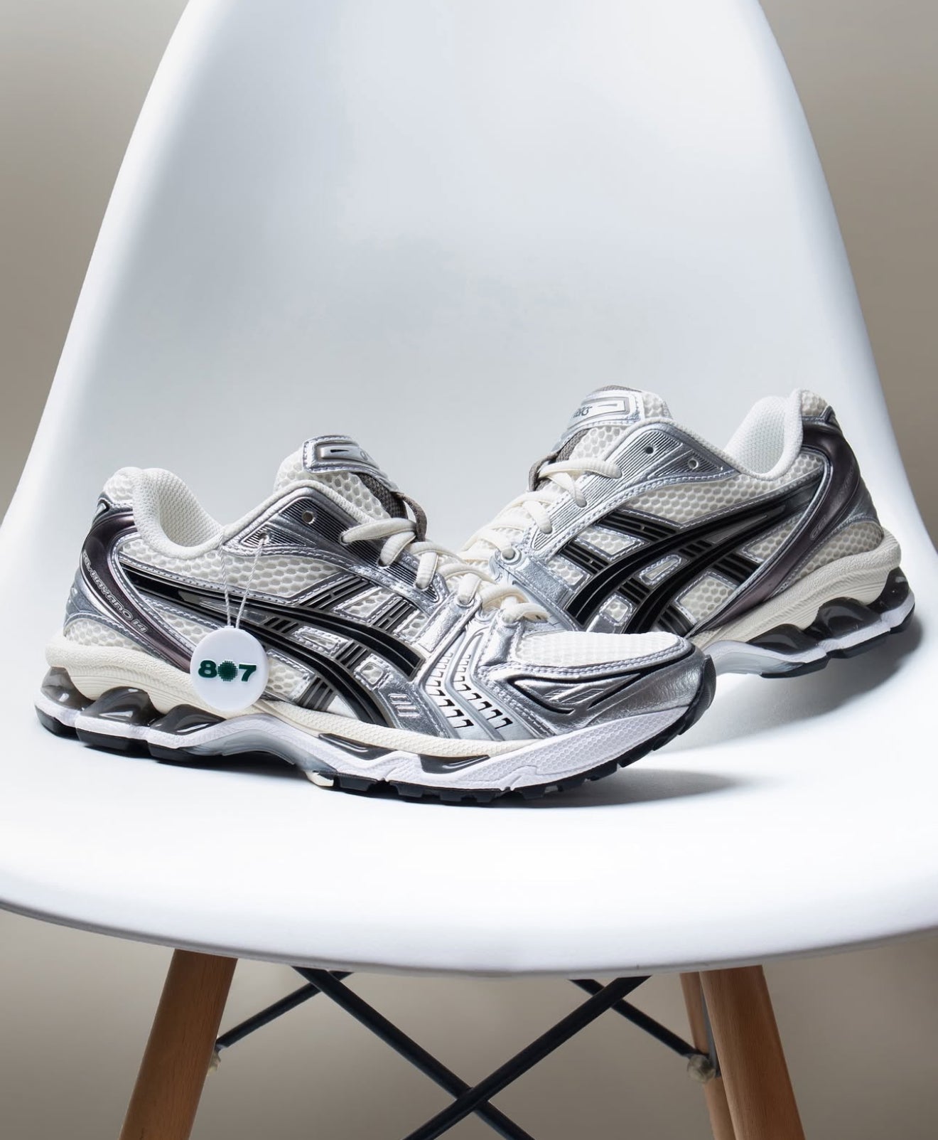 WMNs Gel Kayano 14 Cream Black Metallic Plum