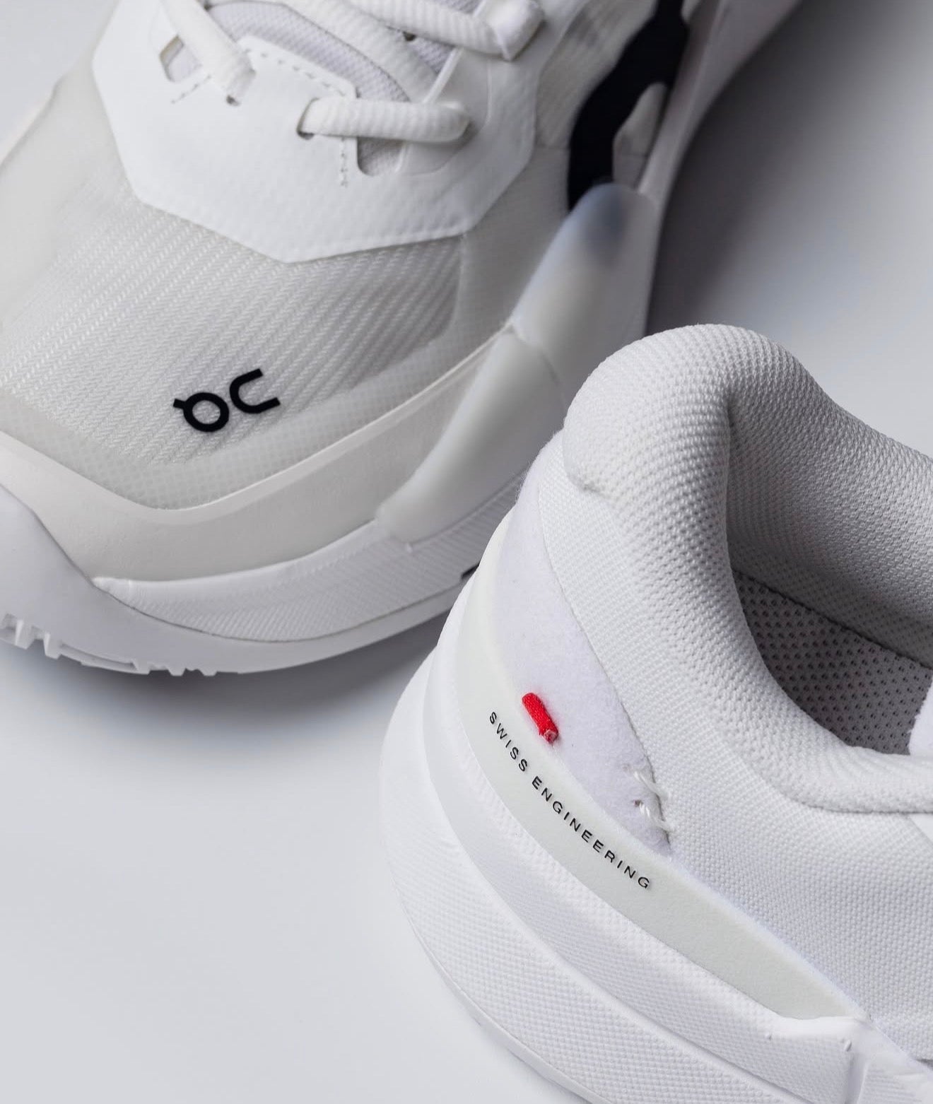 On The Roger Pro 2 Clay White Black