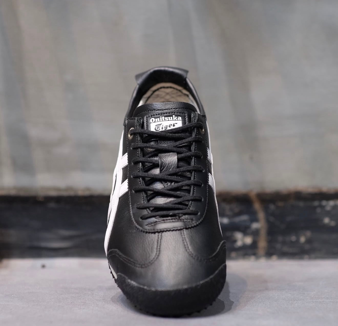 Mexico 66 SD Lace Up Black White