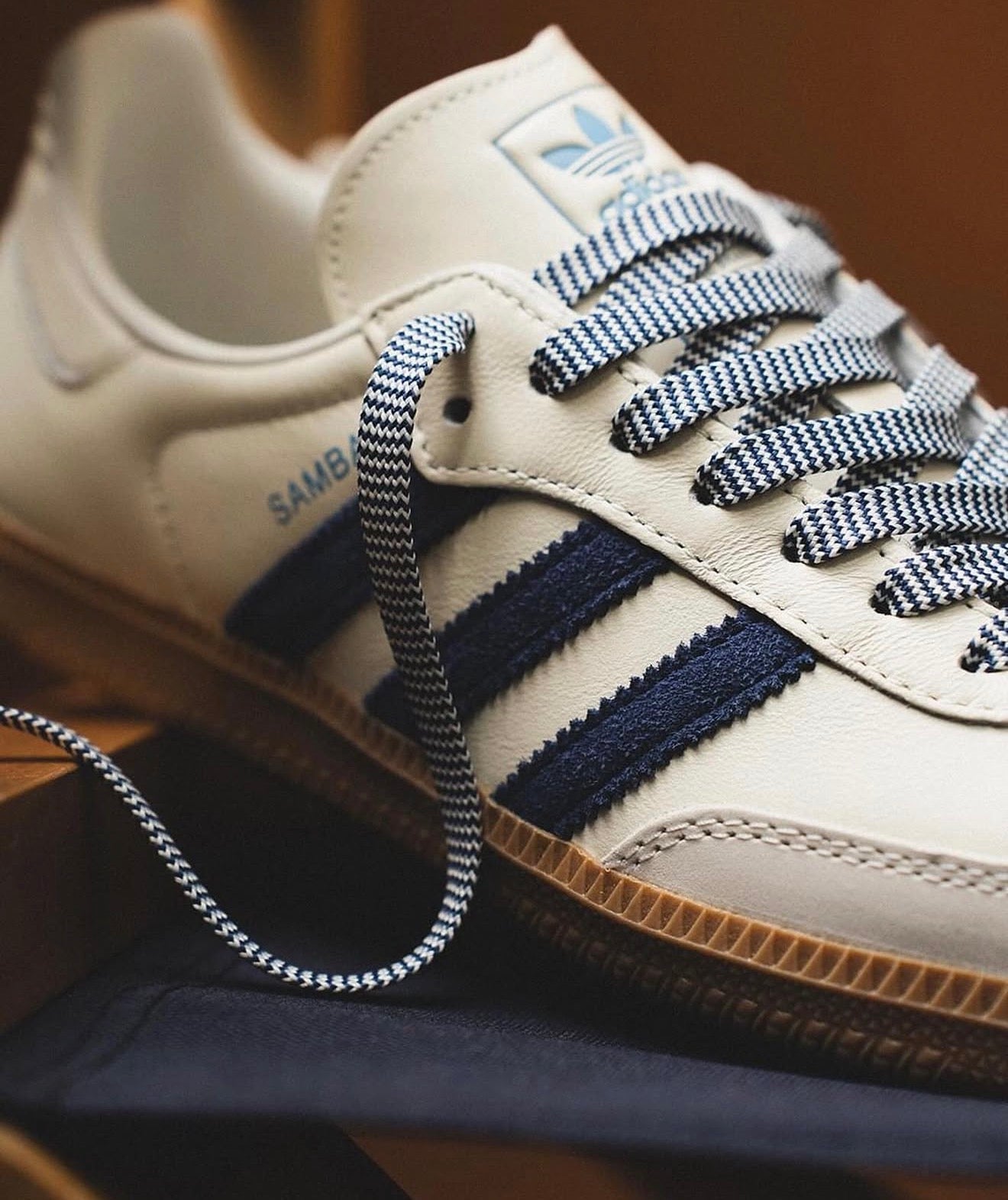 WMNs Samba Off White Dark Blue