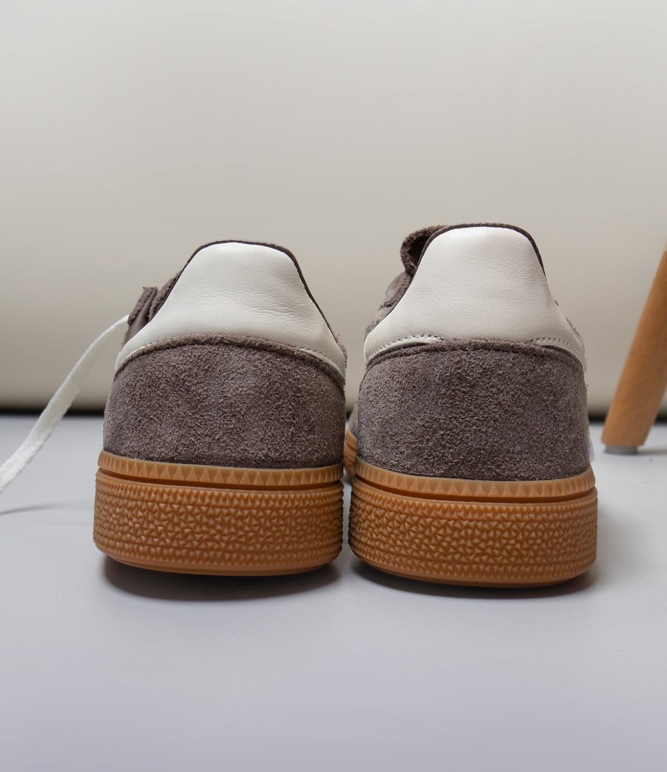 Handball Spezial Earth Strata Gum