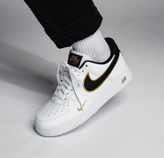 Airforce 1 Low LV8 Double Swoosh Metallic Swoosh