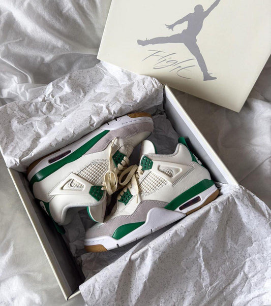 SB Air Jordan 4 Pine Green