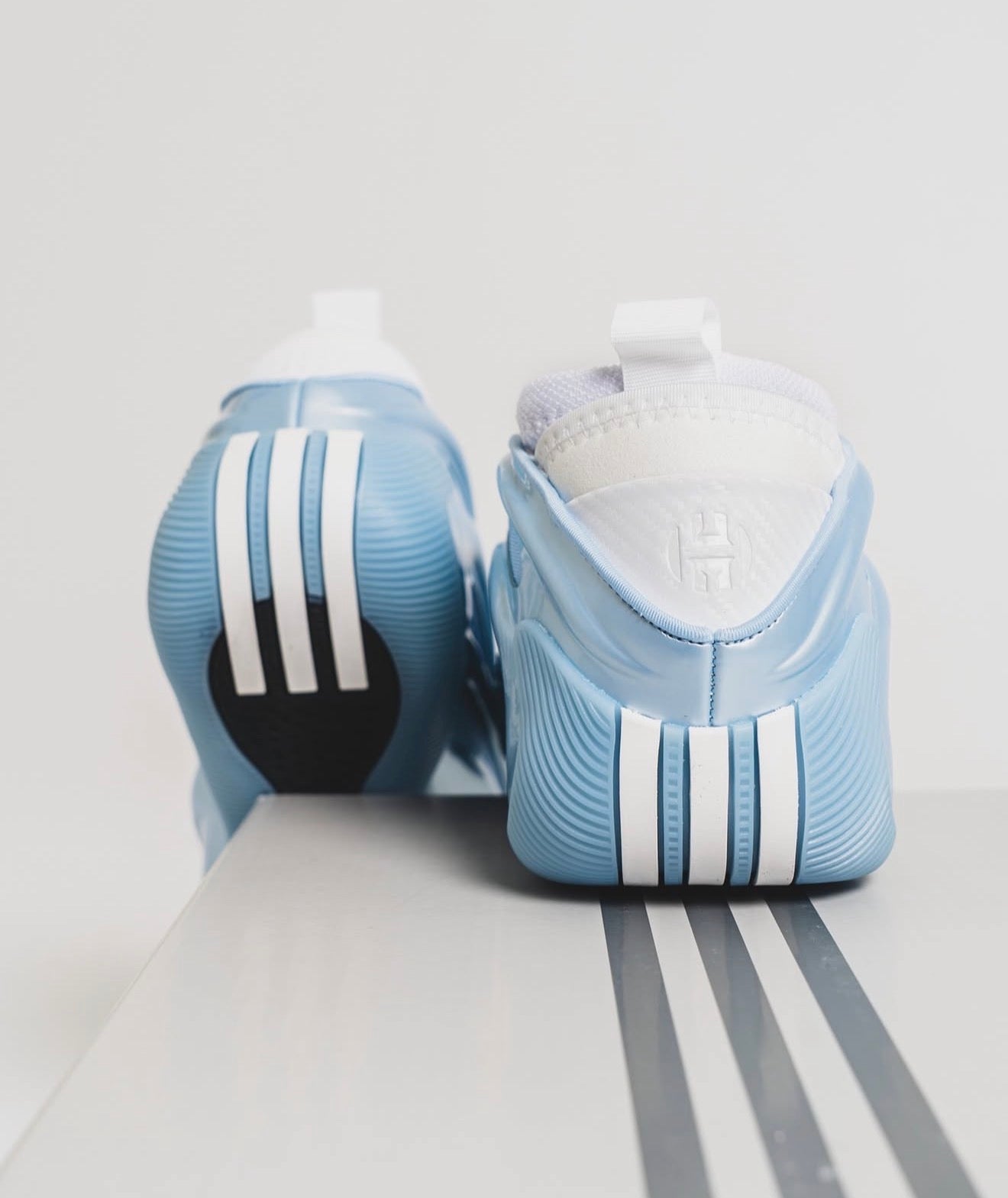 Harden Vol. 9 Glow Blue