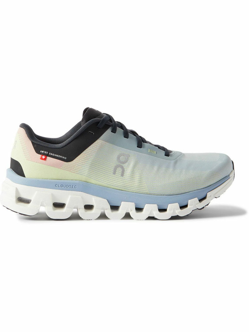 On Running Cloudflow 4 Glacier Chambray